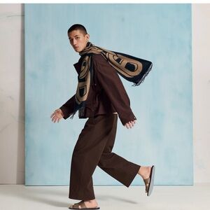 Black and Tan Hèrmes Muffler